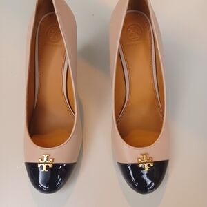 Tory Burch Nude and Black Heels with Logo Accent